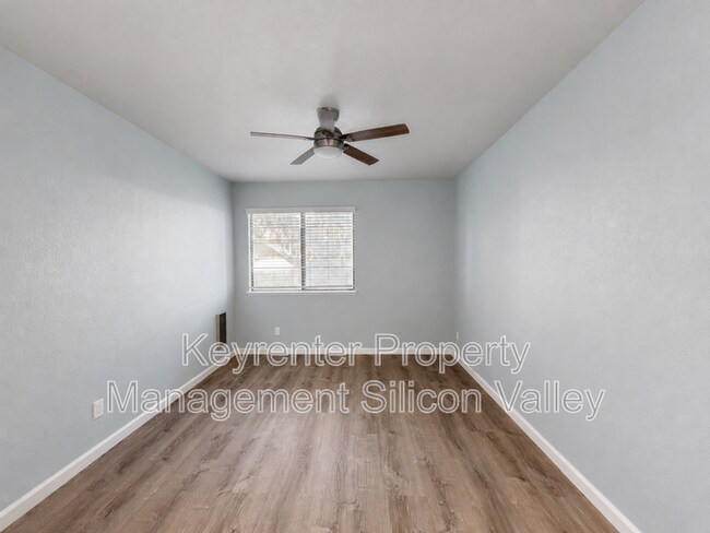 Building Photo - 1418 Capurso Way