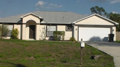 Building Photo - 1744 Ripley St