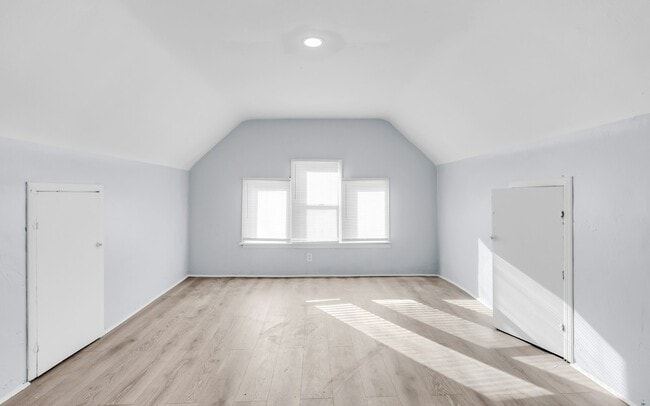 Building Photo - 11215 Whitmore Ave
