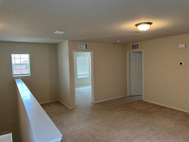 Building Photo - 807 Ozark Path