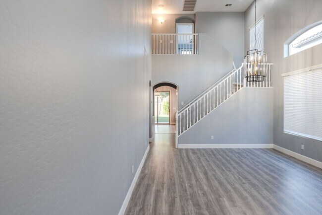 Building Photo - $3,500 For Lease Starting June 1, 2026 4 beds-2.5 Baths 2,421 Sq. Ft.  Amazing Gilbert 85298 Home...