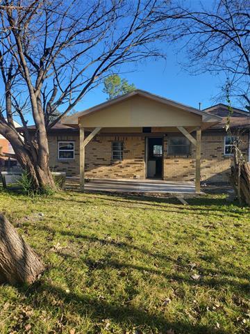 Building Photo - 3351 Caracas Dr