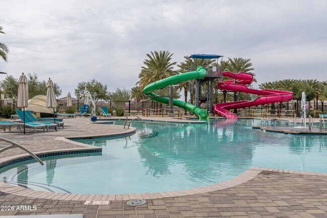 Building Photo - 10151 E Thunderbolt Ave