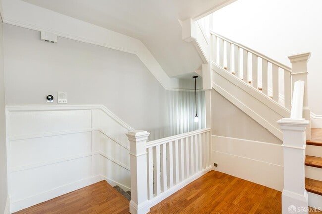 Building Photo - 2759 Union St