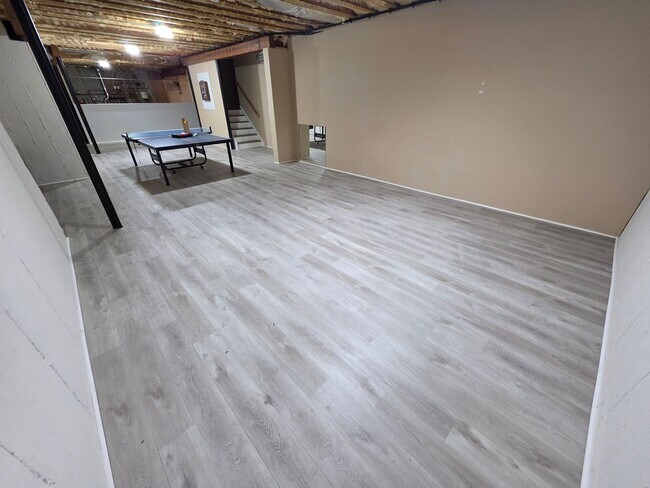 Building Photo - Luxurious 3-Bedroom Home in Poughquag, NY