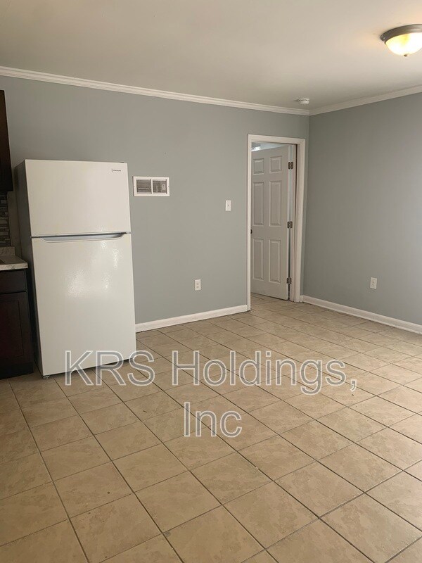 Building Photo - 2425 Alfalfa Ln