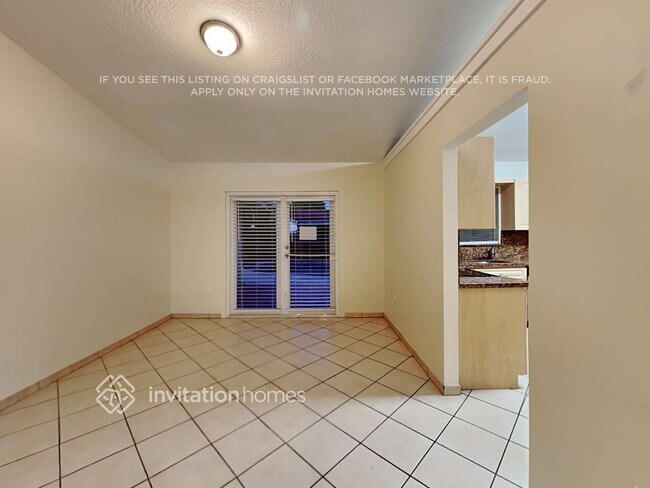 Building Photo - 3380 SW 139th Ave