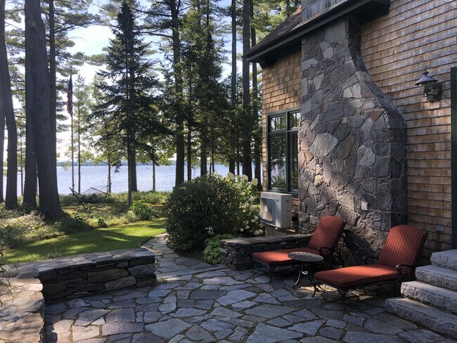 Building Photo - 1140 Roosevelt Trail