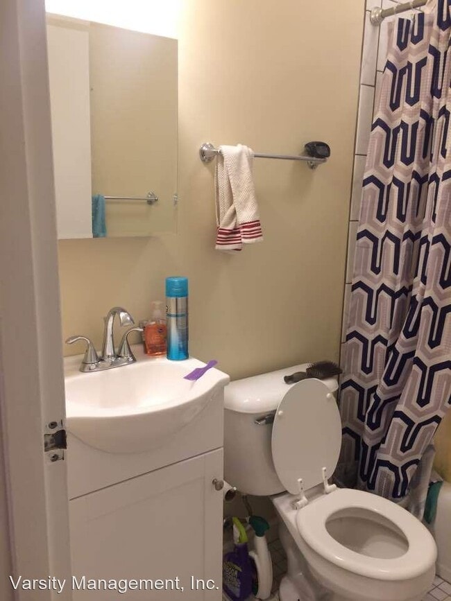Building Photo - 2 br, 1 bath Apartment - 101 N. Ingalls 10...