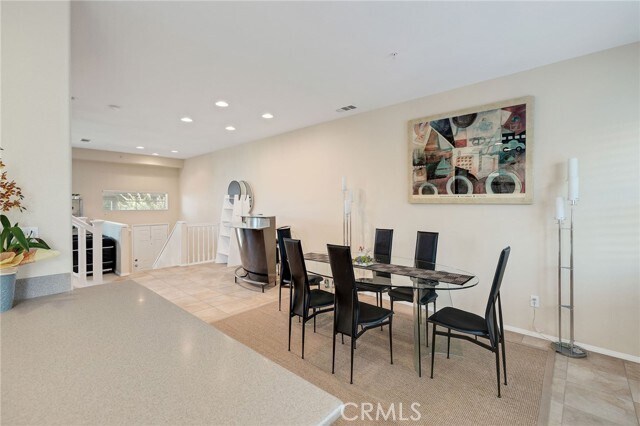 Building Photo - 1250 Flint Dr