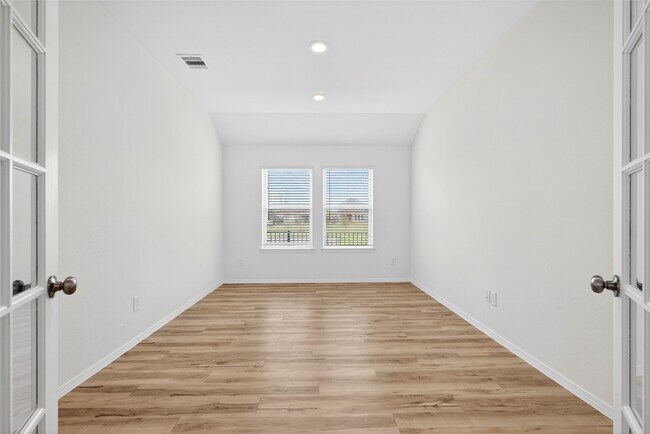 Building Photo - 5402 Still Creek Ranch Dr