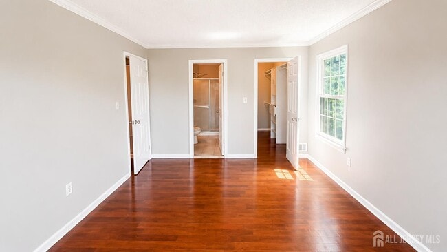 Building Photo - 500 Danbury Ln