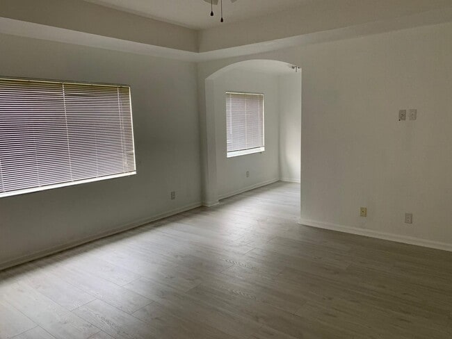 Building Photo - 1101 Center Stone Ln