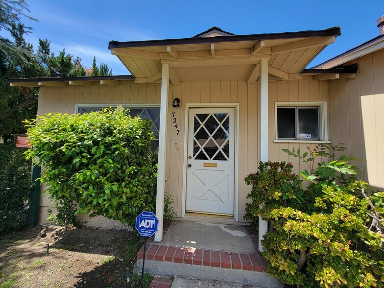 Building Photo - 7247 Allott Ave