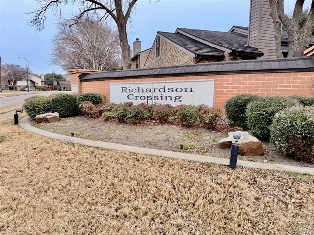 Building Photo - 333 Melrose Dr