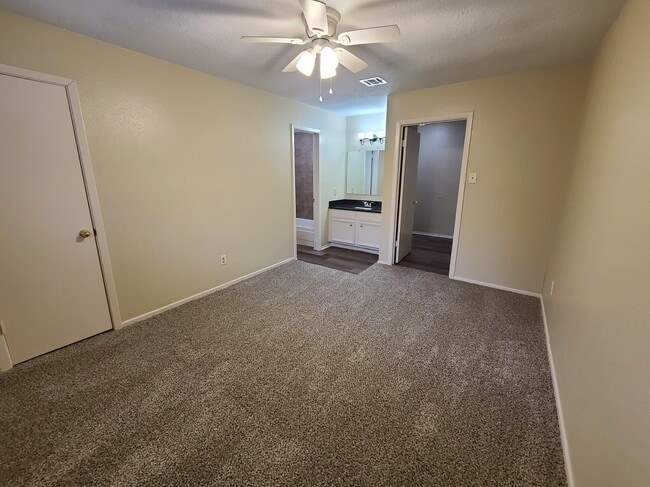 Building Photo - 17123 Forelock Way