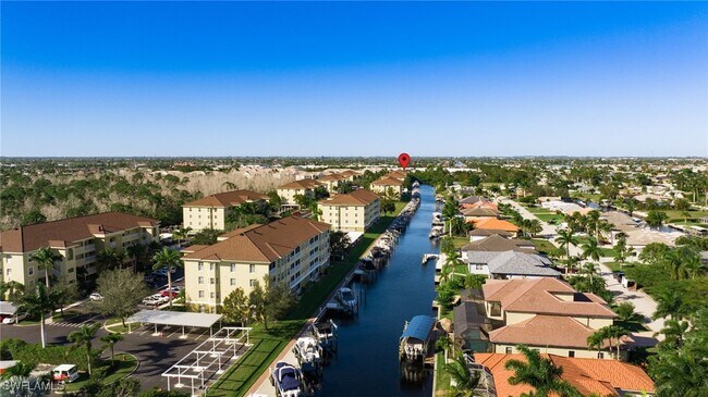 Building Photo - 1781 Four Mile Cove Pkwy