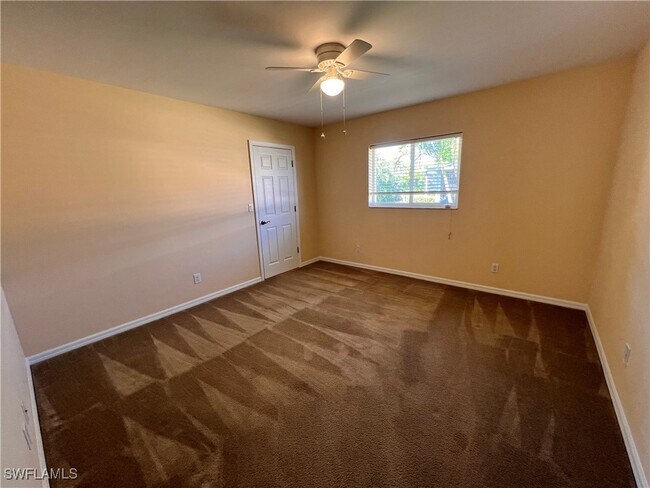 Building Photo - 234 SW 43rd St