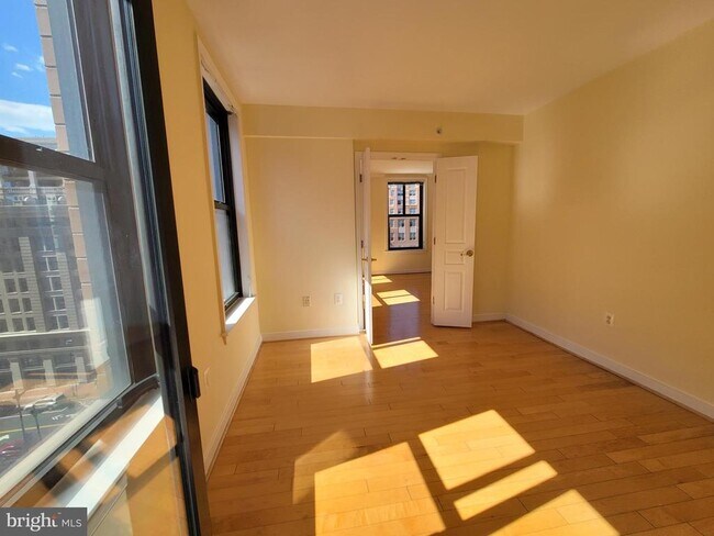 Building Photo - 631 D St NW