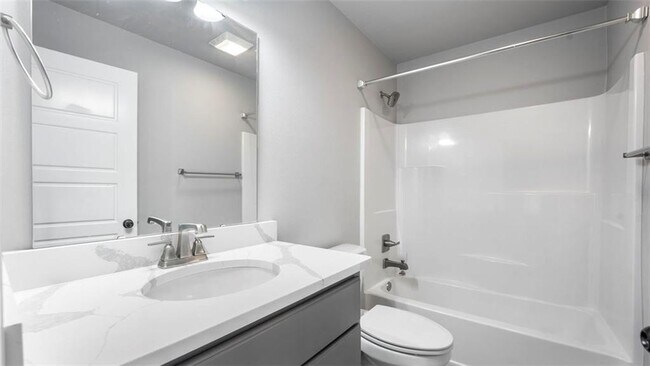 Building Photo - 502 NW 62nd Ave