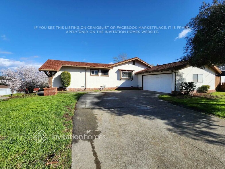 Primary Photo - 4315 Scenic Ave
