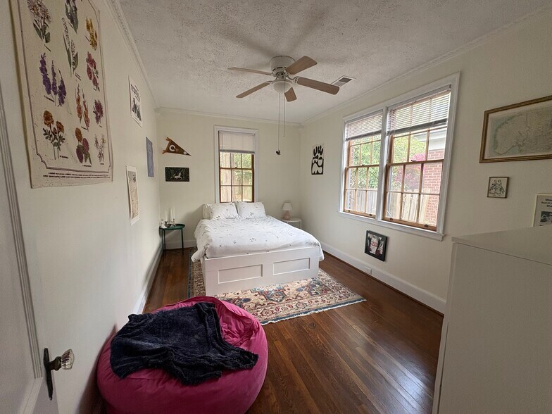 Bedroom - 2603 Kiawah Ave