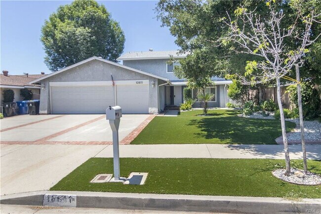Building Photo - 10611 Jordan Ave
