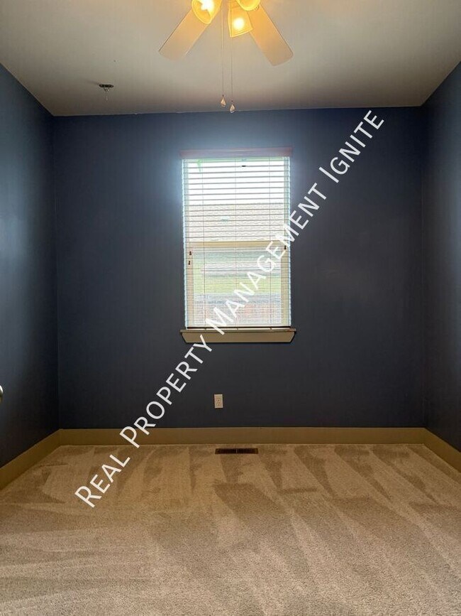 Building Photo - 20573 Button Brush Ave