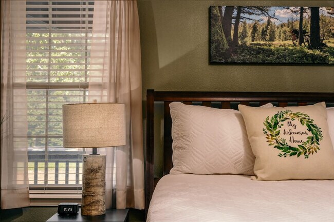 Building Photo - 1 Amesbury Dr