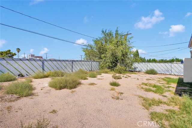 Building Photo - 520 Adele Dr