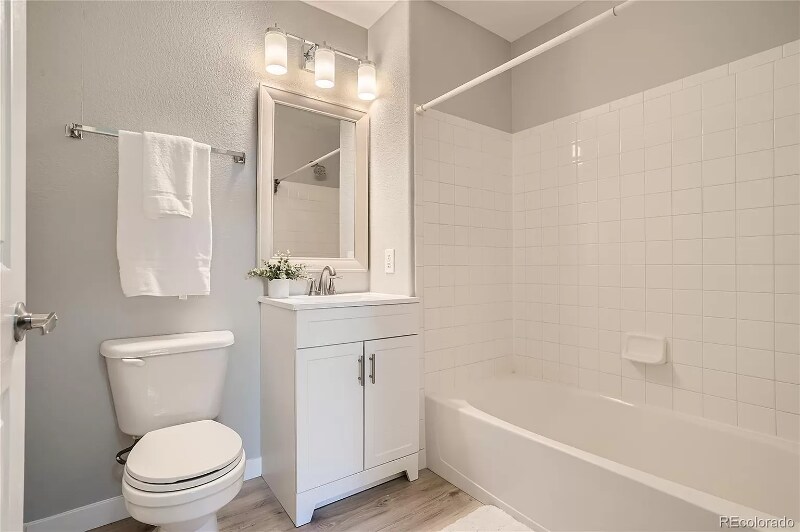 Building Photo - 1509 S Florence Ct