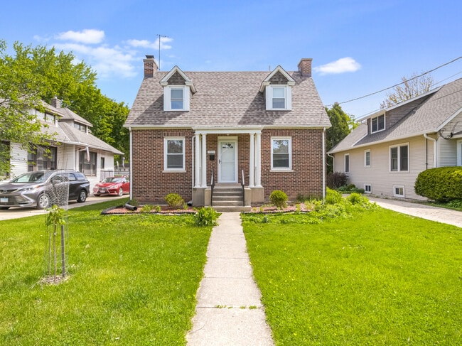 Primary Photo - 1309 Ridgewood Dr