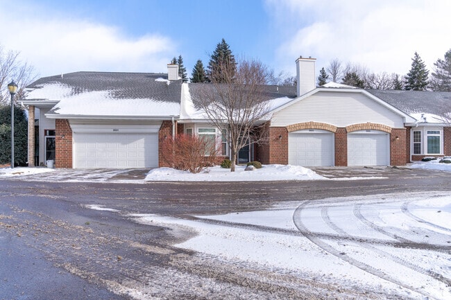 Building Photo - Summit Place Senior Living