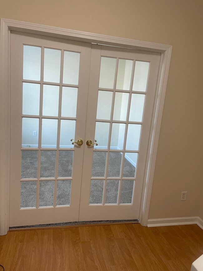 Building Photo - 1727 Andover Blvd