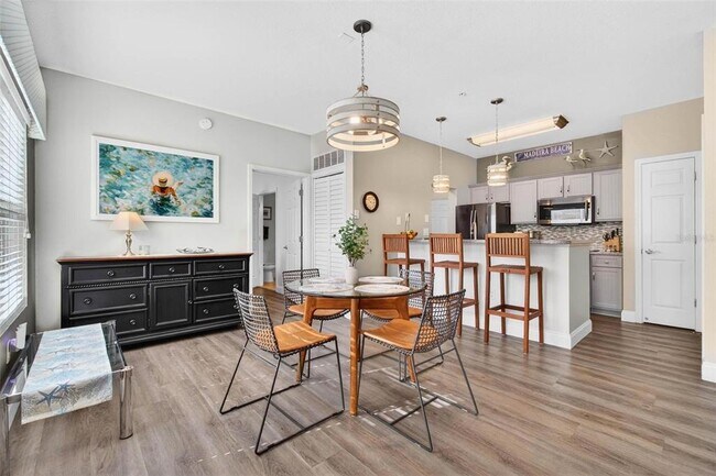 Building Photo - 10764 70th Ave N