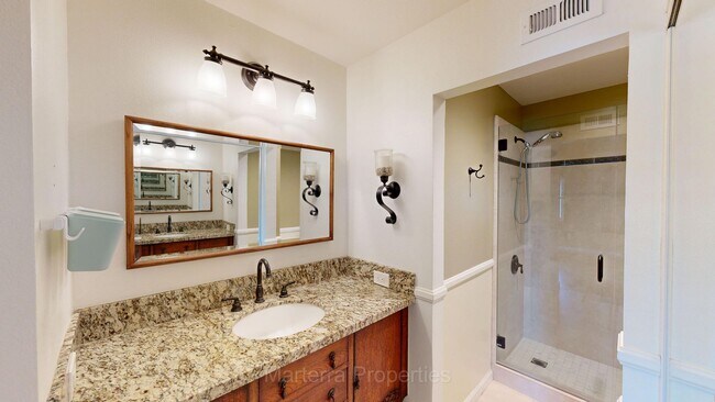 Building Photo - Amazing 2nd Floor Home for 55-Plus in Huntington Landmark Adult Community