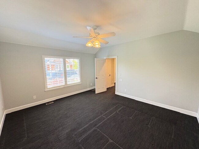 Building Photo - Wow - Lowry Stunner!  4 bed, 3.5 Bath, Fin...