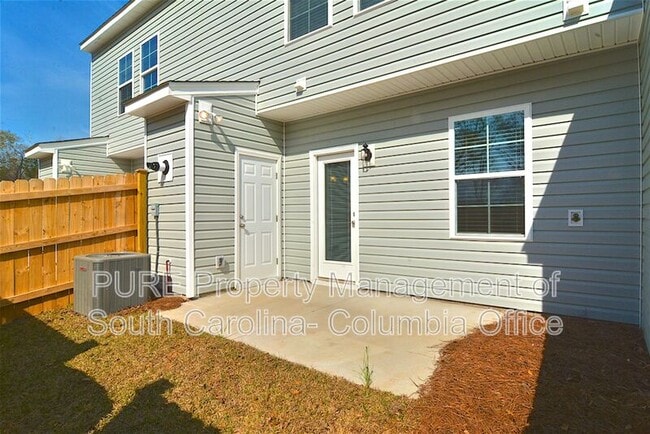 Building Photo - 215 Northwood St