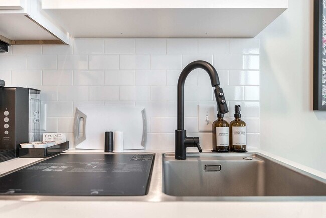 Building Photo - 520 Martin Luther King Jr Blvd