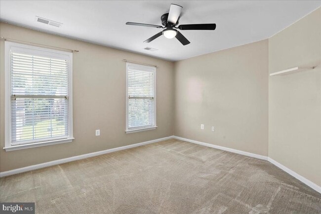 Building Photo - 319 Morlyn Dr