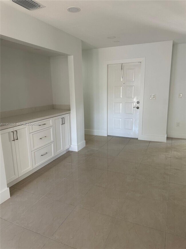 Building Photo - 8909 SW 113th Pl Cir W