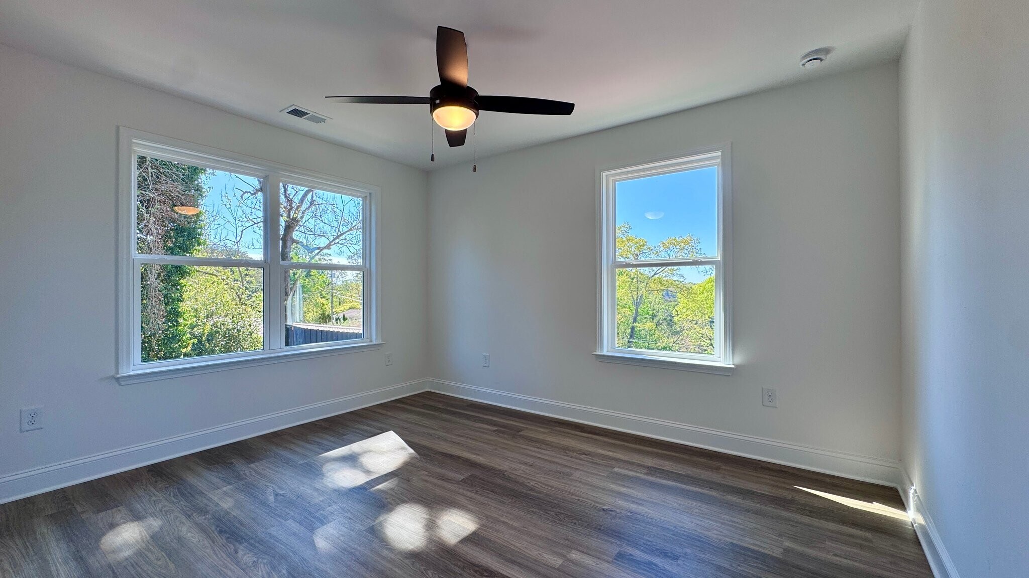 Building Photo - 1905 Driftwood Cir