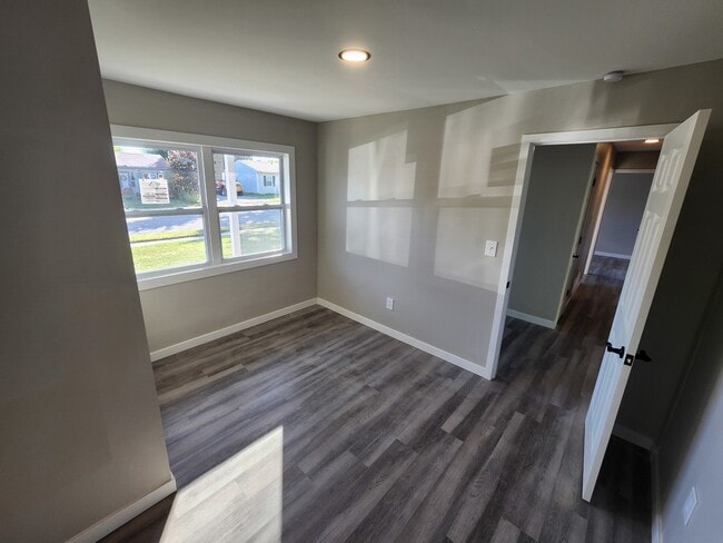 Building Photo - 314 Fremont Ave