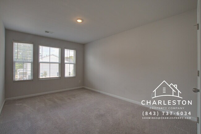 Building Photo - 4105 Quincy Adams Ln