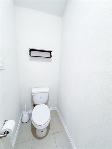 Building Photo - 365 Paloma St