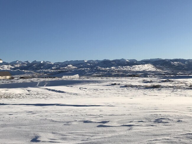 Building Photo - 15 Arapahoe Trail