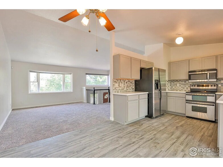 Building Photo - 2601 Treemont Dr