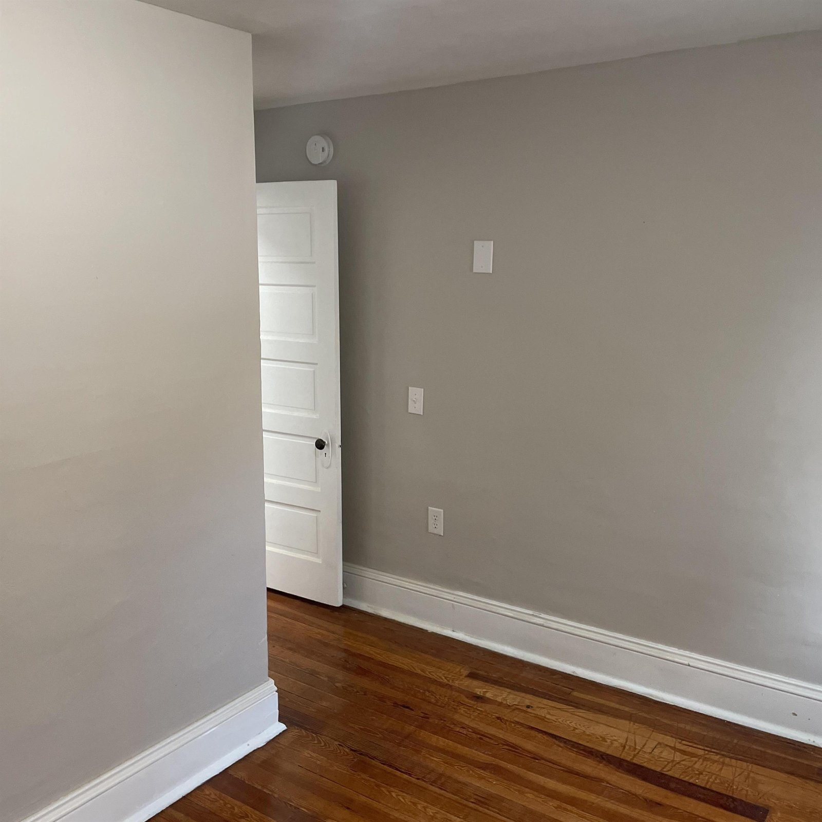 Building Photo - 102 Woodruff Ave