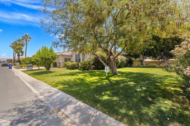Building Photo - 80149 Royal Birkdale Dr
