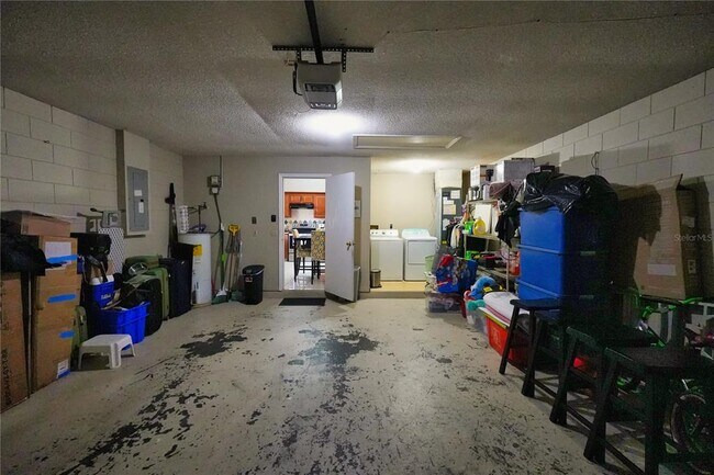 Building Photo - 11702 Cuxham Dr